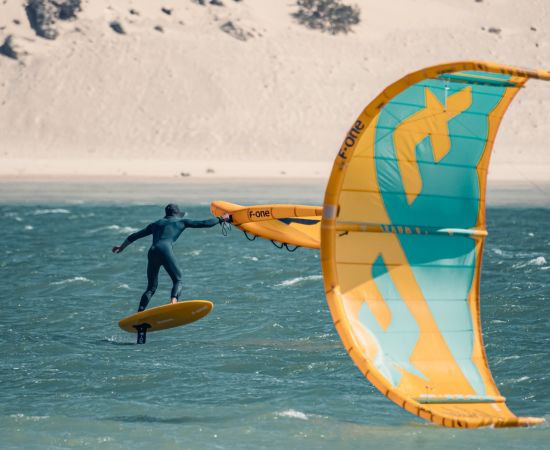 kitesurfin